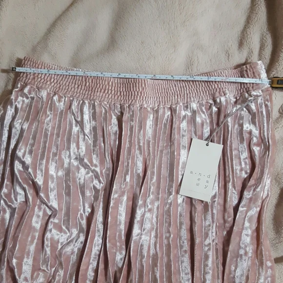 A New Day Pink Crushed Velvet Pleated Midi Skirt — Size M - Picture 5 of 5